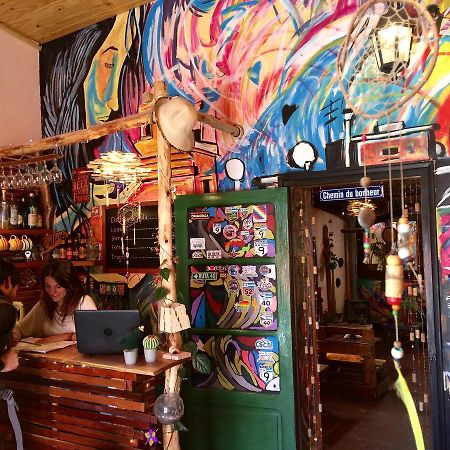 La Puerta Verde Hostel & Bar Умауака Екстер'єр фото