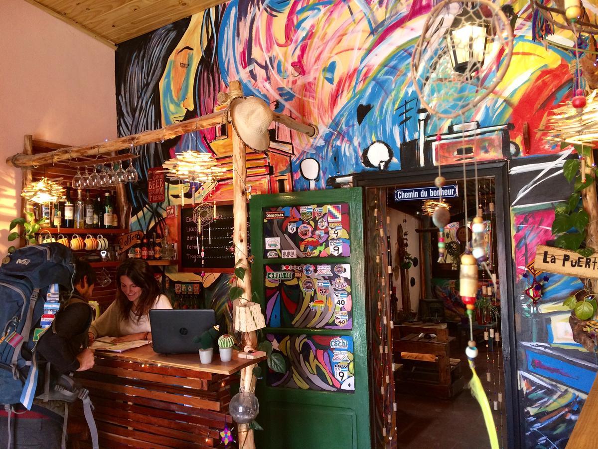 La Puerta Verde Hostel & Bar Умауака Екстер'єр фото
